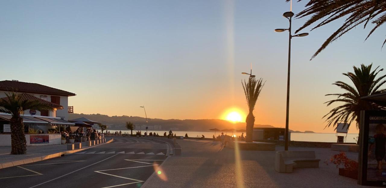 Appartement A Hendaye Avec Piscine Et A Cote De La Plage Экстерьер фото